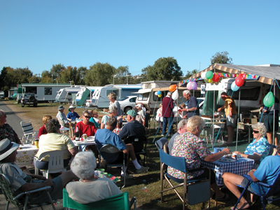 caravan  park crowd